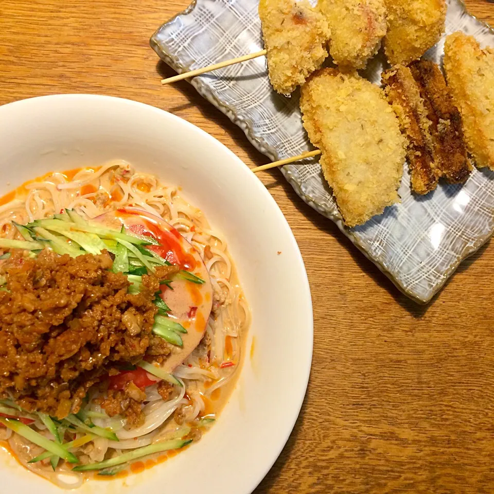 vegan グルテンフリー シュガーフリー
冷やし豆乳担々麺
じゃがいも、にんじん、玉ねぎのフライ|makiko_aさん