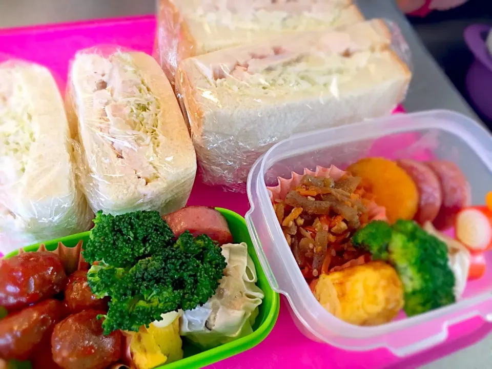 8/2息子様弁当。
本日はサンドウィッチ|ω･)و ̑̑༉|けんママさん