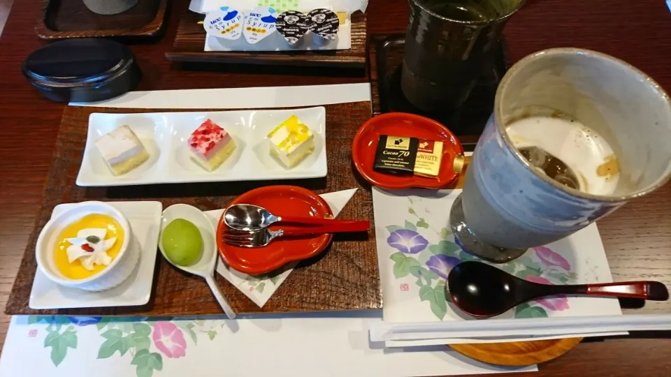 Snapdishの料理写真:『奈良井宿 cafe野風ケーキセット 540円😅』|seri-chanさん