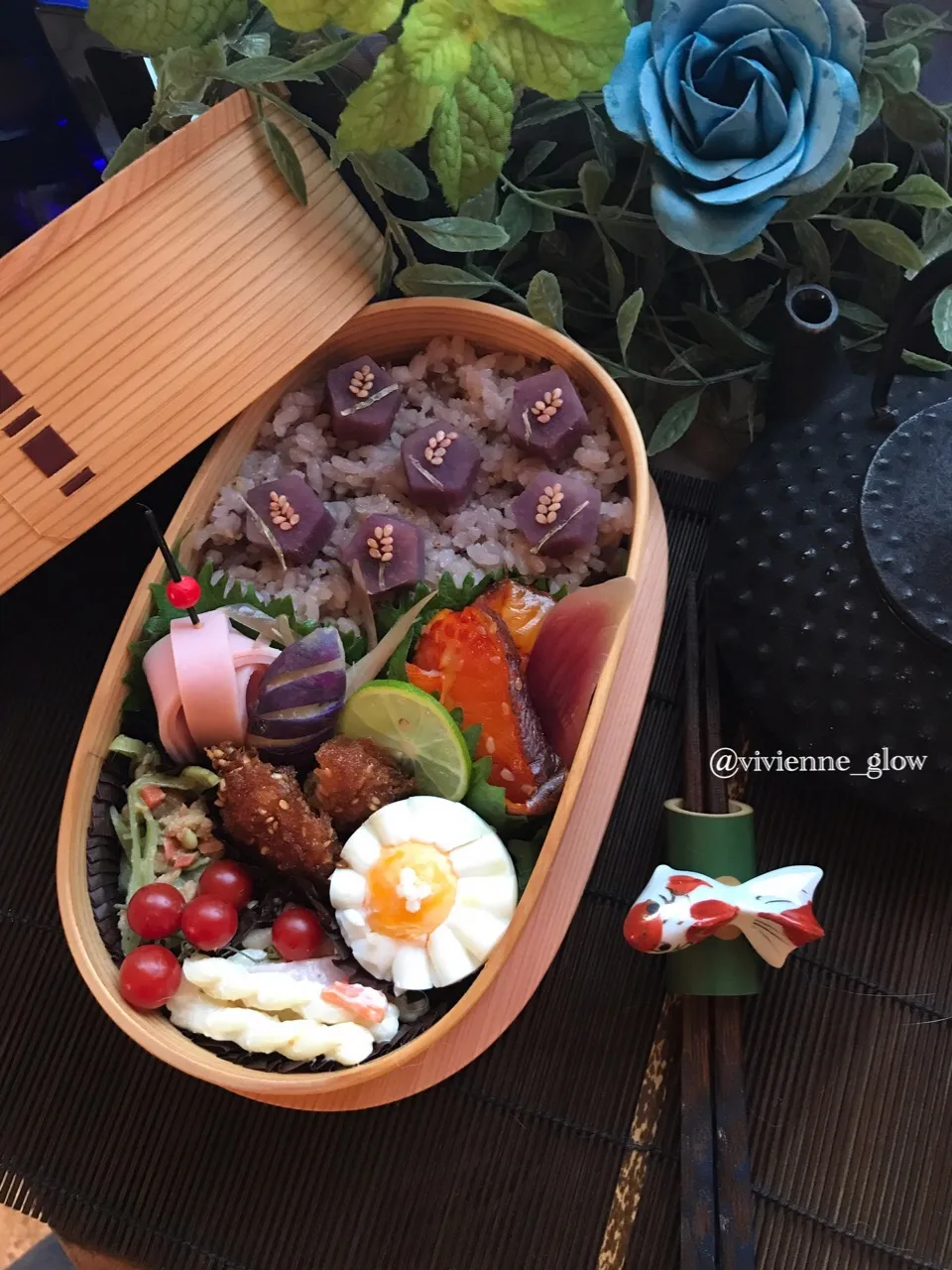 紫芋の炊き込みご飯弁当|vivienne_glowさん