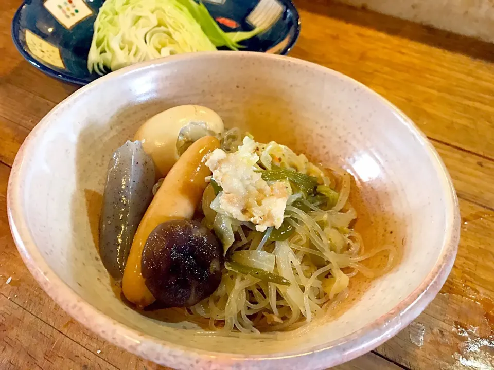 【朝の賄い】
#亀戸養生料理オスギ 
養生焼きそば(しらたき)
おでん|亀戸 養生蕎麦 高のさん