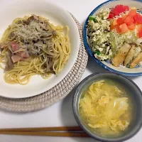 Snapdishの料理写真:しらすとキノコの和風パスタ♡|Cherry.Okinawanさん