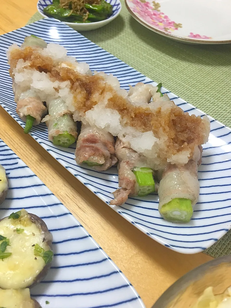 オクラの豚バラ巻き
無水鍋で蒸すのが一番美味しい。|ひまわりさん