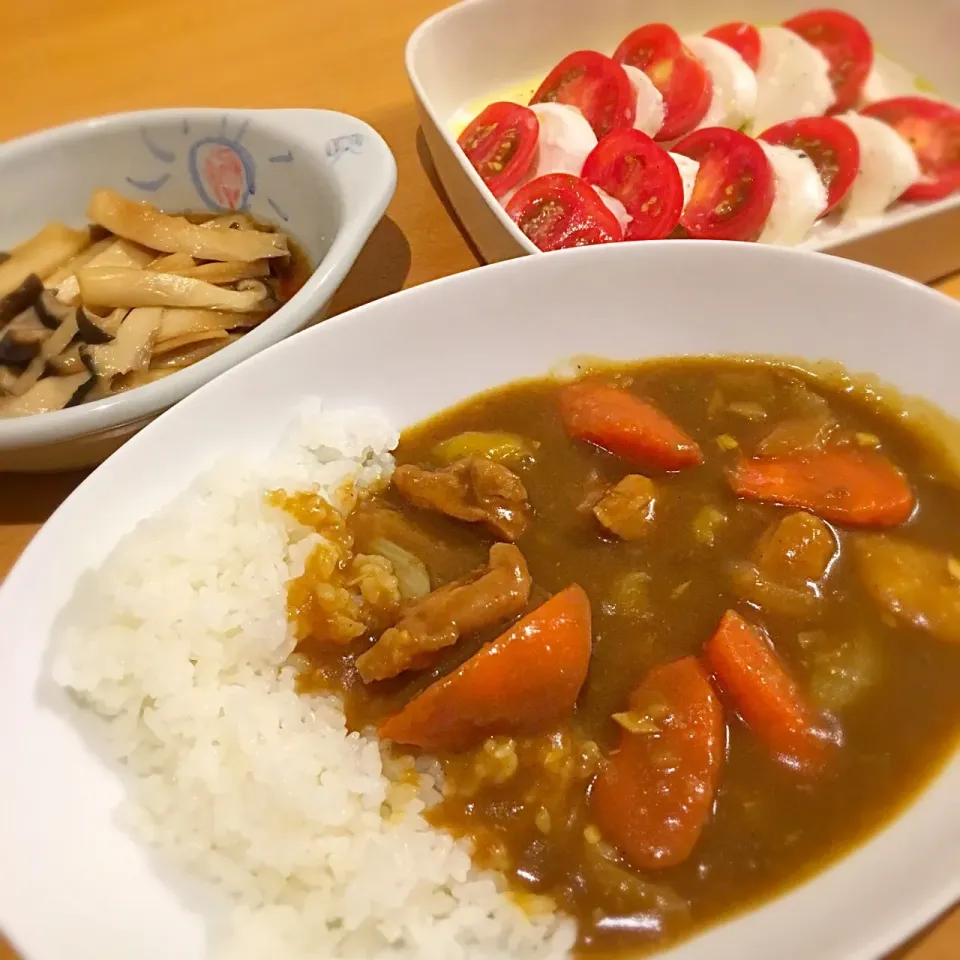 カレー、カプレーゼ、エリンギのうま煮|あおさん