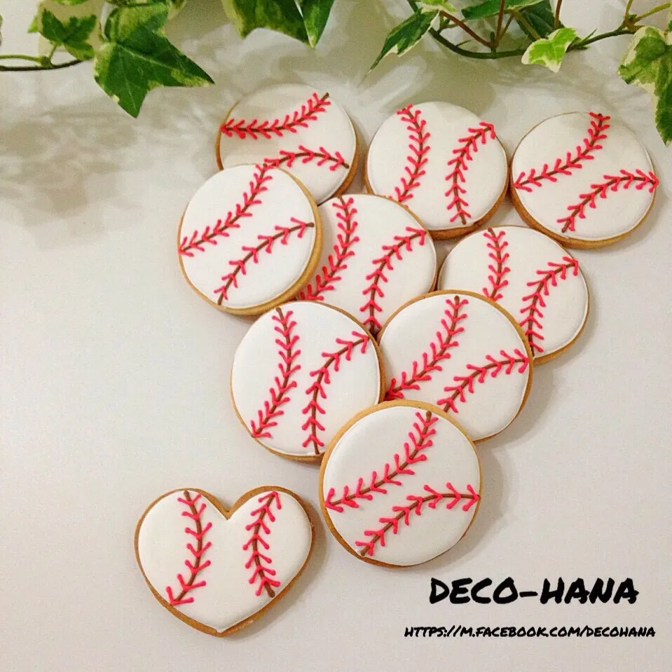 野球ボールのアイシングクッキー⚾️|さとみ (satomi_foodart)さん