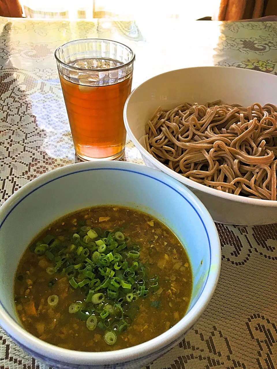 昨夜の和風カレーで
カレーつけ蕎麦|ヨシヨシさん