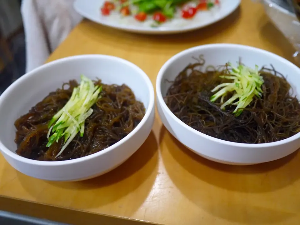 モズク食べ比べ|沖縄「ピロピロ」ライフさん