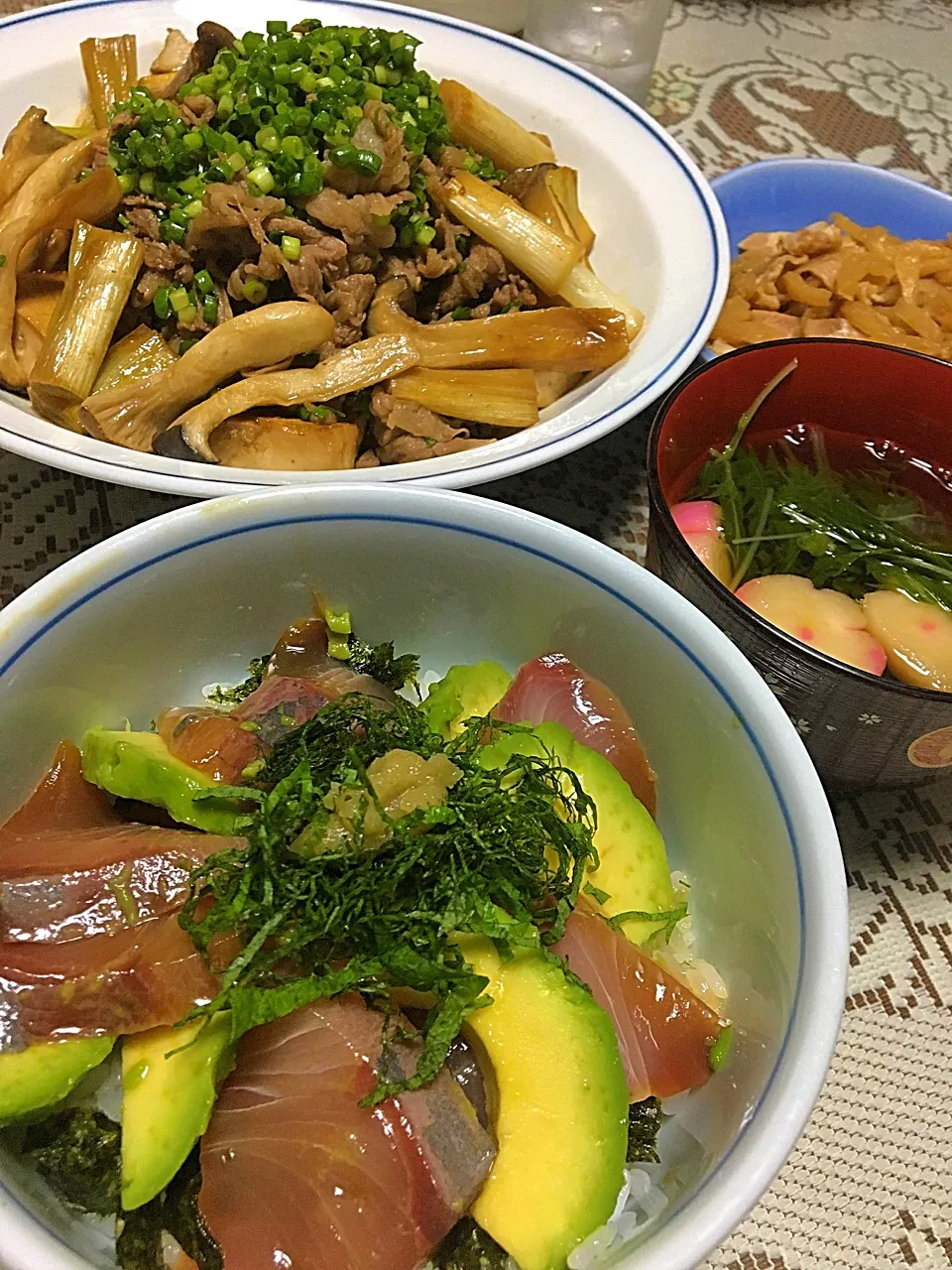 ・ヤズの漬け丼 ・肉豆腐 ・水菜の吸い物 他|ヨシヨシさん