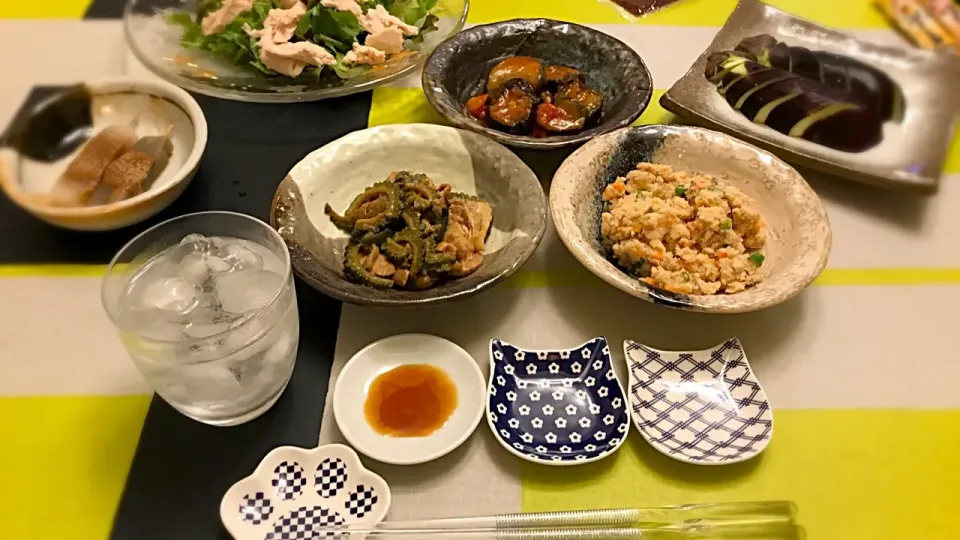 残り物ばかりで構成された貧相な食卓🖖|にゃあ（芸名）さん