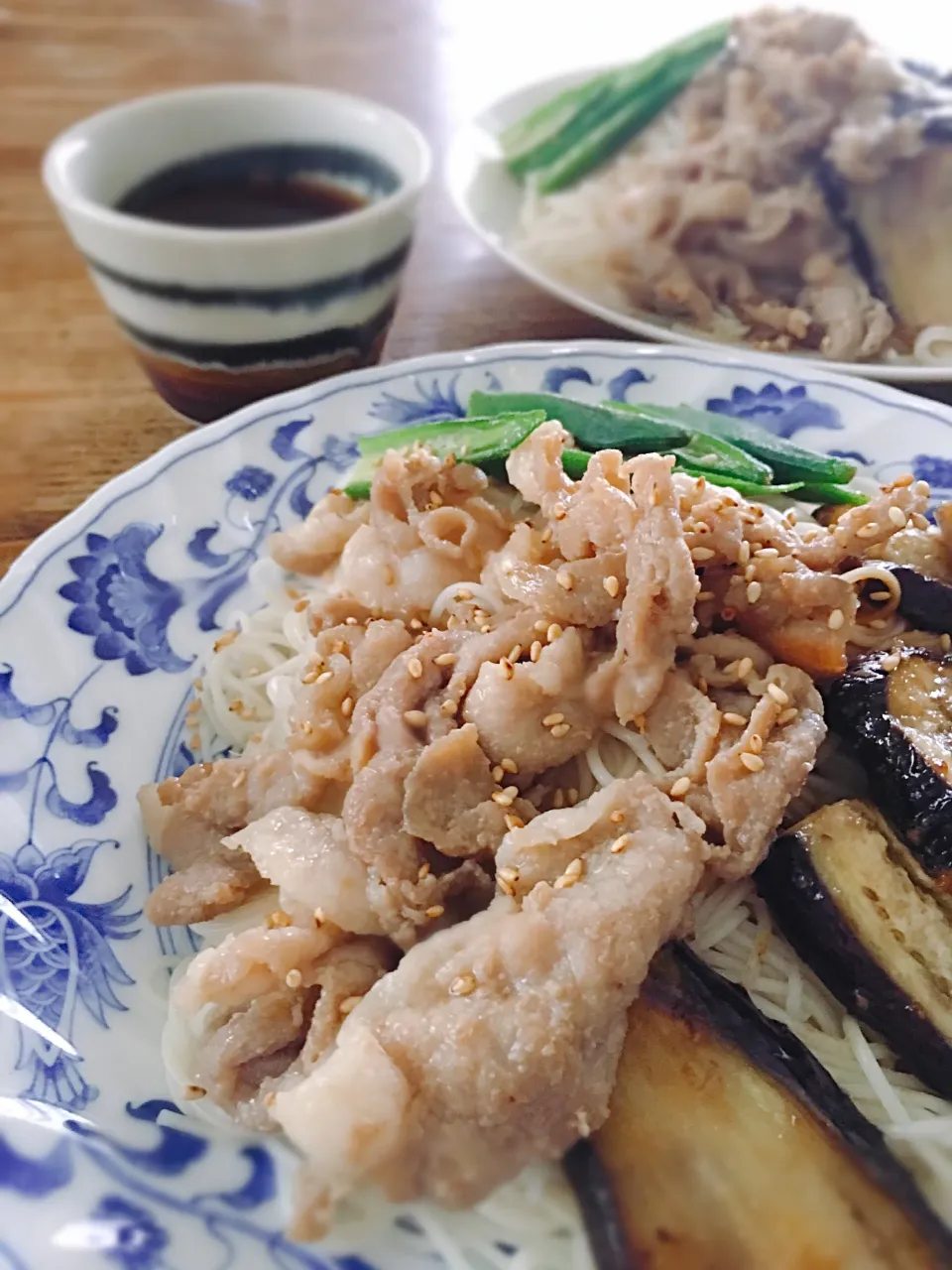 休日のお昼
・スタミナ素麺|akiさん