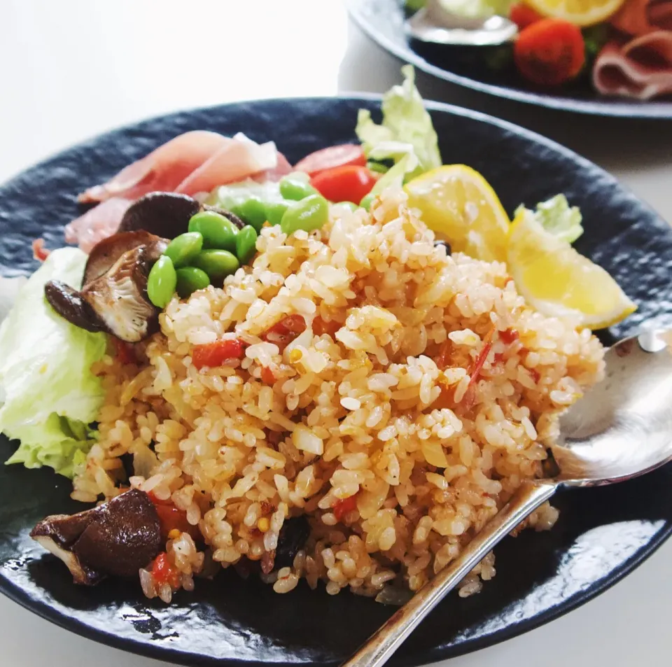 セミドライトマト炒飯|麻紀子さん