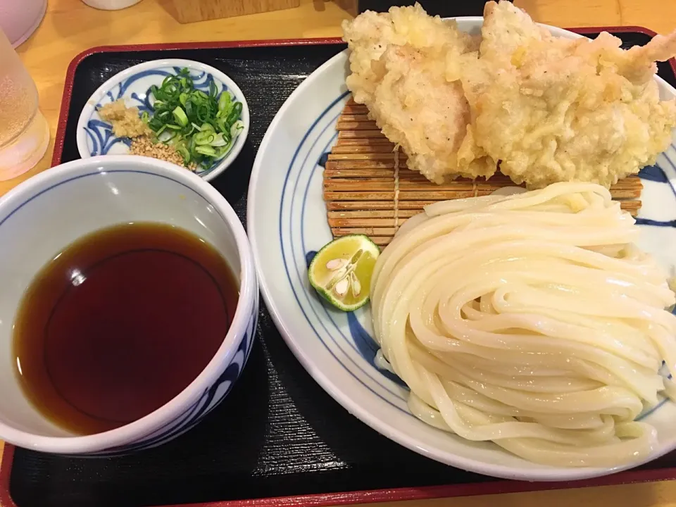 これも讃岐うどん札幌西区の寺屋でかしわ天ざる。のどごし旨し|フージさん