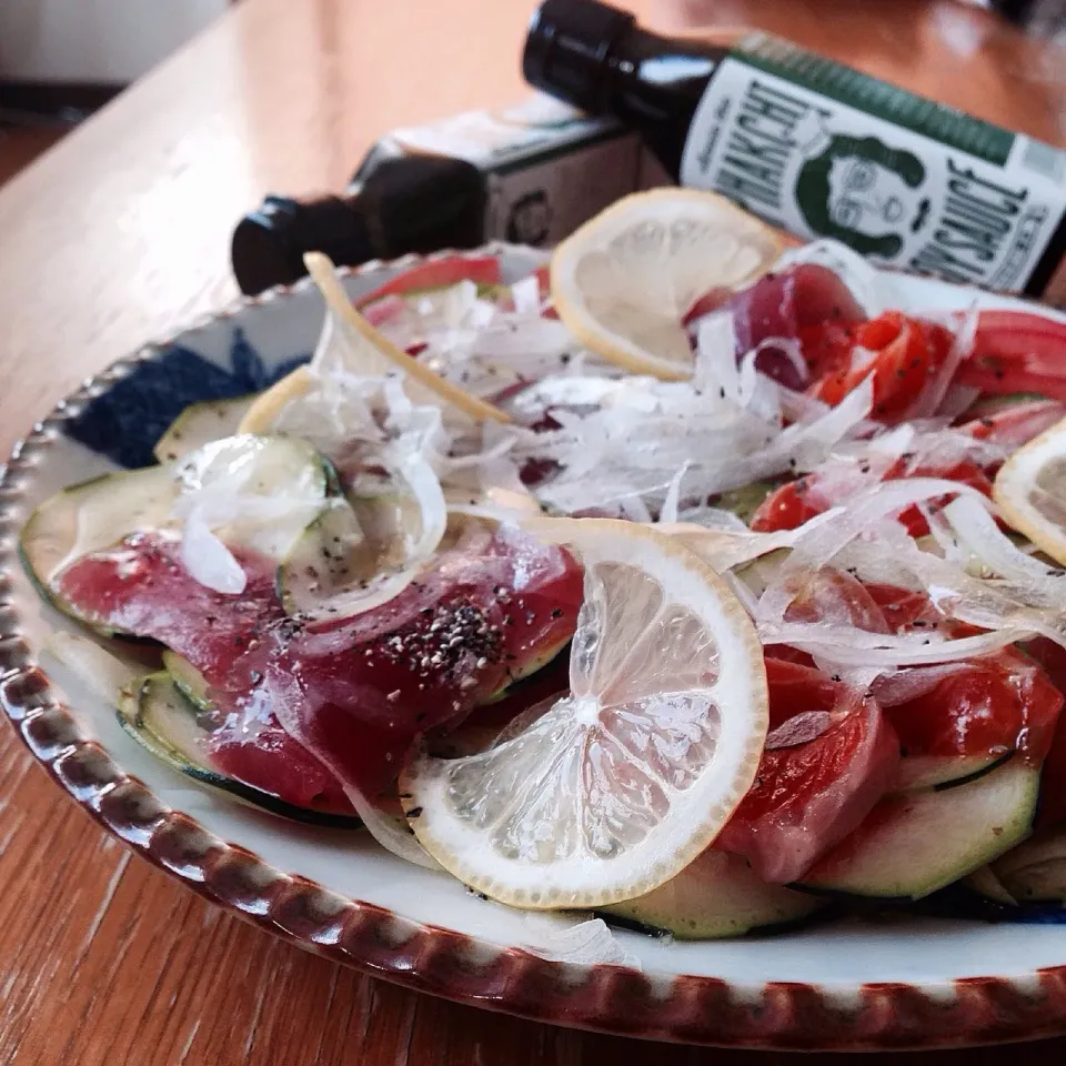 山本真希さんの料理 ズッキーニとマグロのカルパッチョ🍋|Imanaka Yukikoさん