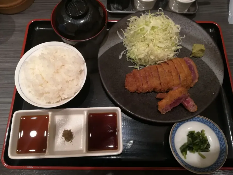 牛カツ定食 #夕飯|アクちゃんさん