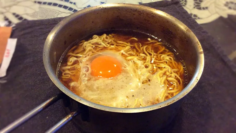 Snapdishの料理写真:久しぶりに鍋ラーメン🍜😂|アライさんさん