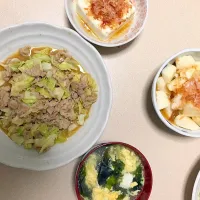 豚とキャベツの味噌炒め
長芋のポン酢和え
冷奴
わかめスープ|おっくんさん