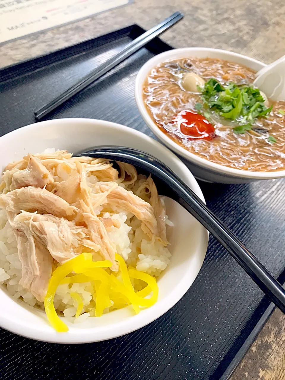 鶏肉飯と麺線|HALさん