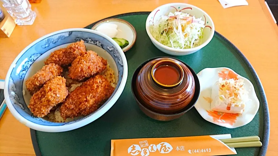 厚切りソースかつ丼|壱歩さん