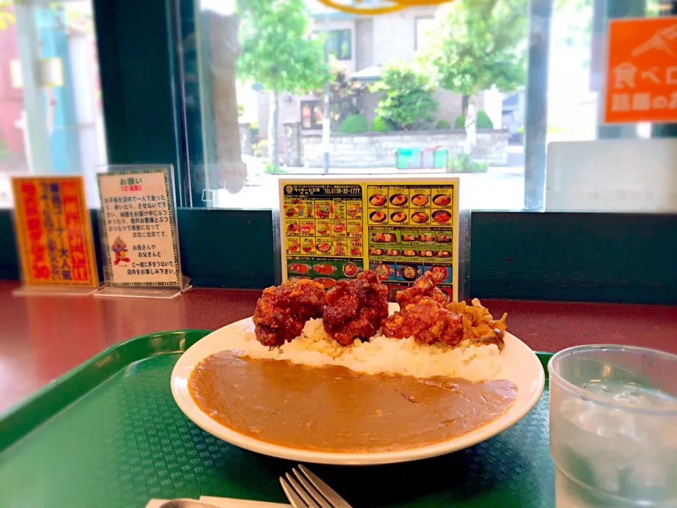 ラッキ〜ピエロのチャイニーズチキンカレー✨|ゆっちこさん