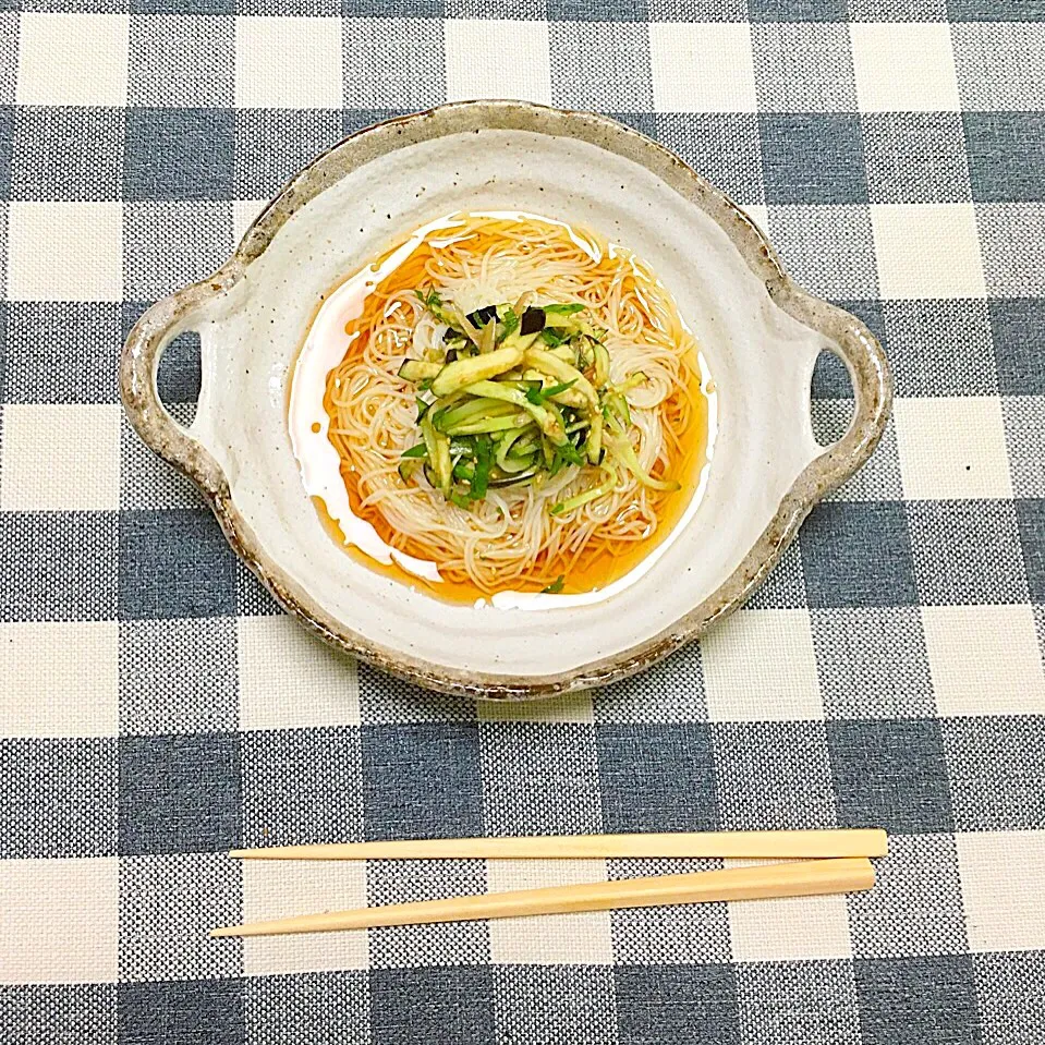 Junさんの料理 五味薬味&野菜のせ そうめん|omoさん