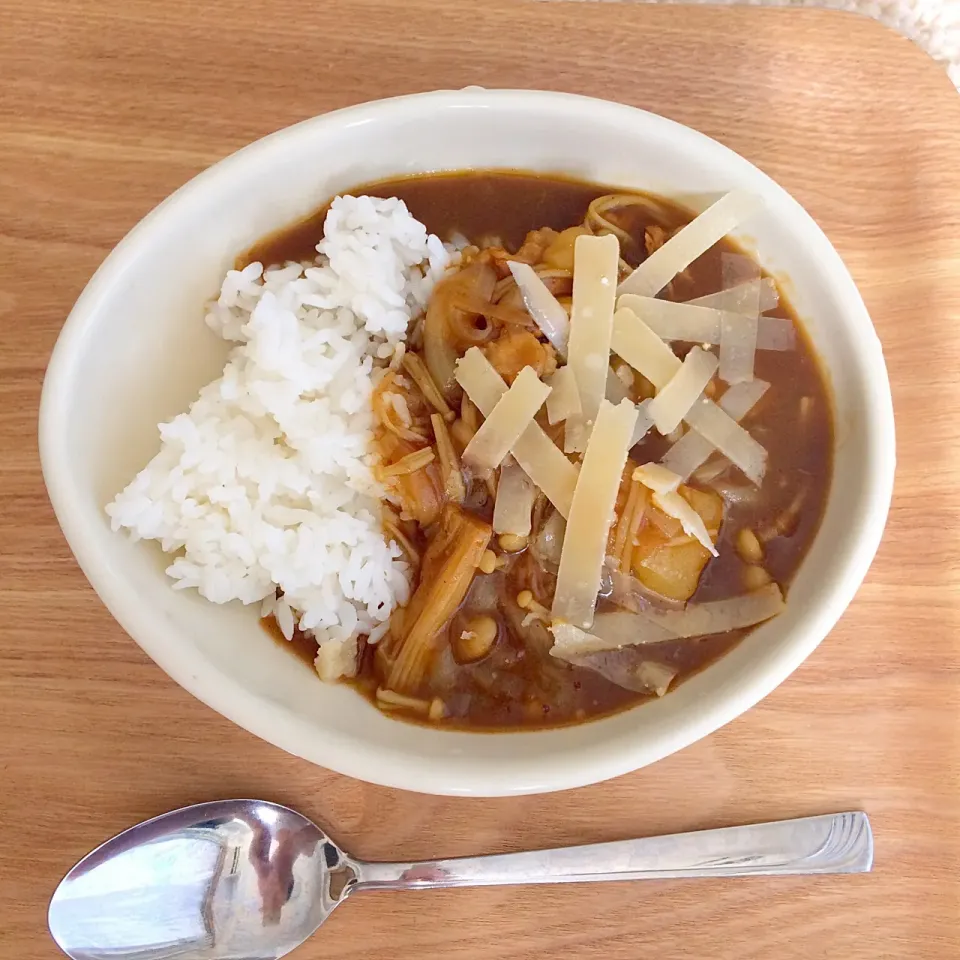 当選有り難うございます！
キノコと豚のチーズカレー🍛|shoさん