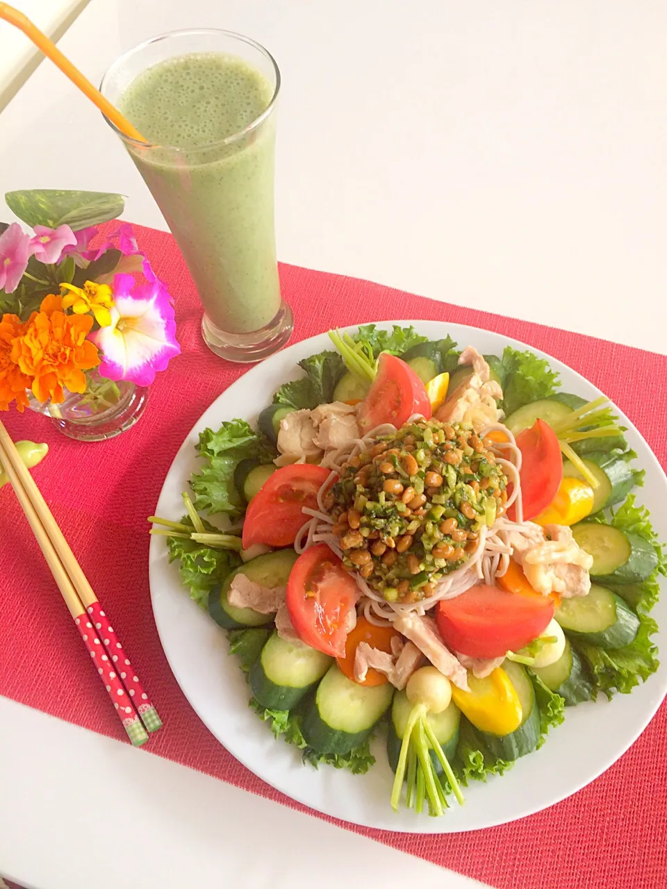 朝ごはんは勝負飯( ◠‿◠ )
そばサラダ🥗
ドレッシングは、
納豆、胡瓜、紫蘇、わさび、麺つゆ😋|はみちゃんさん