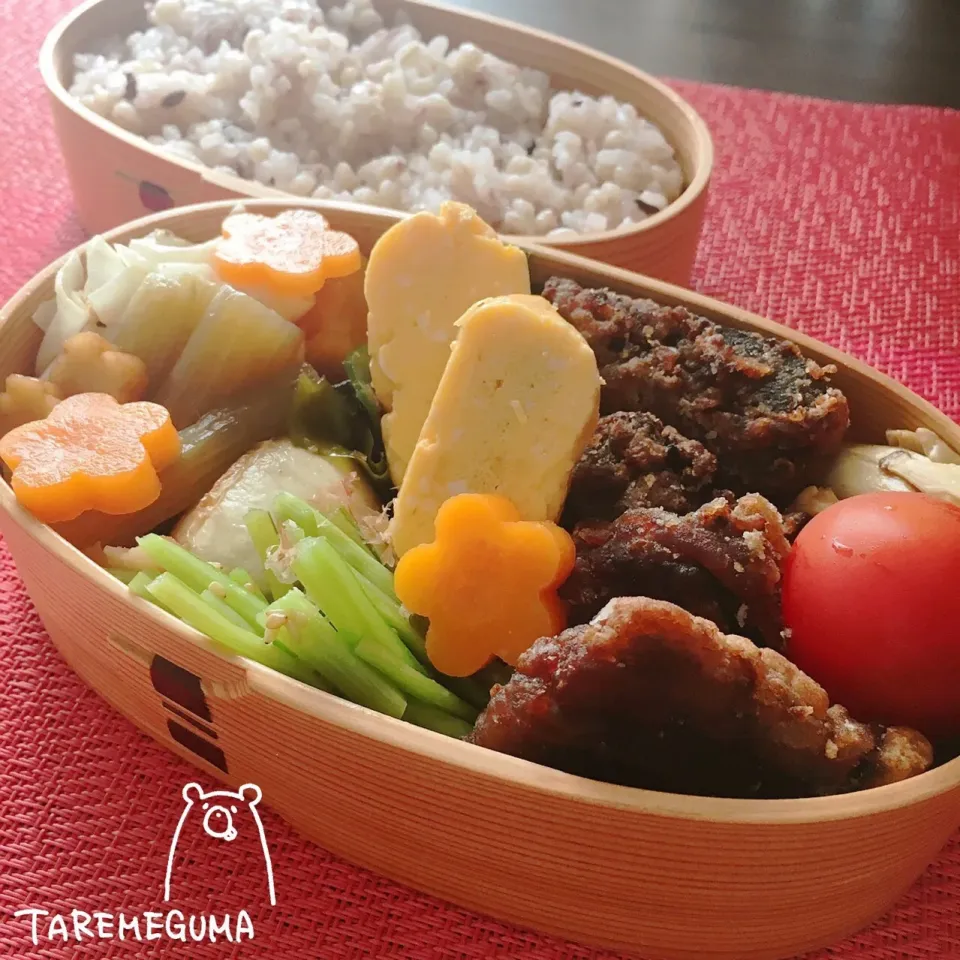 今日のお弁当
＊鮪竜田揚げ
＊玉子焼き
＊エリンギのバター醤油
＊カブソテー
＊かぶの葉の胡麻和え
＊かぶと小エビのサラダ
＊フキ煮
＊かぼちゃ煮|たれめぐま◡̈✩*さん