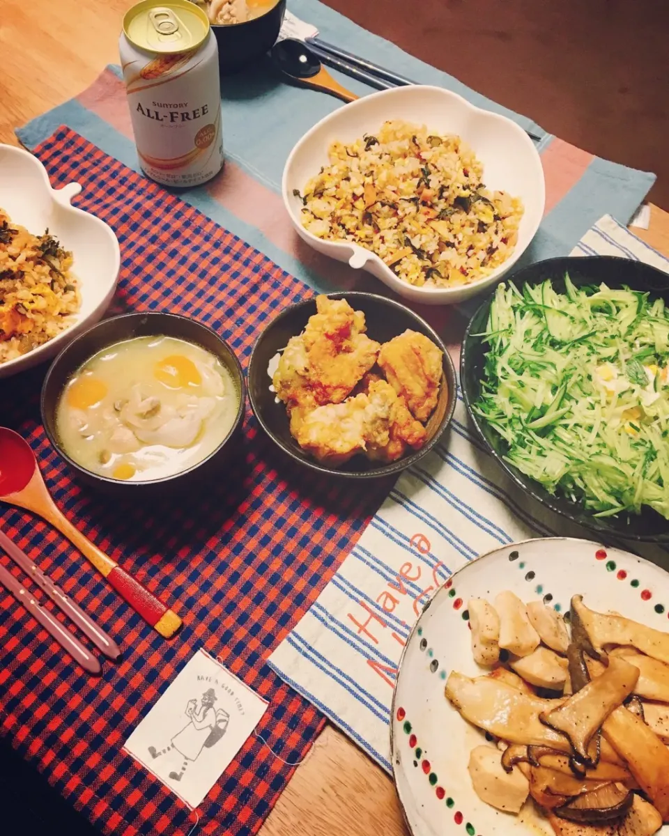 Snapdishの料理写真:今日も旦那さんの手作りの日ヾ(๑⃙⃘´ꇴ｀๑⃙⃘)ﾉ
サントリーオールフリーで乾杯♡

#豚汁#唐揚げ#サントリーオールフリー #旦那さん手作り #よるごはん #お家ごはん|ゆかさん