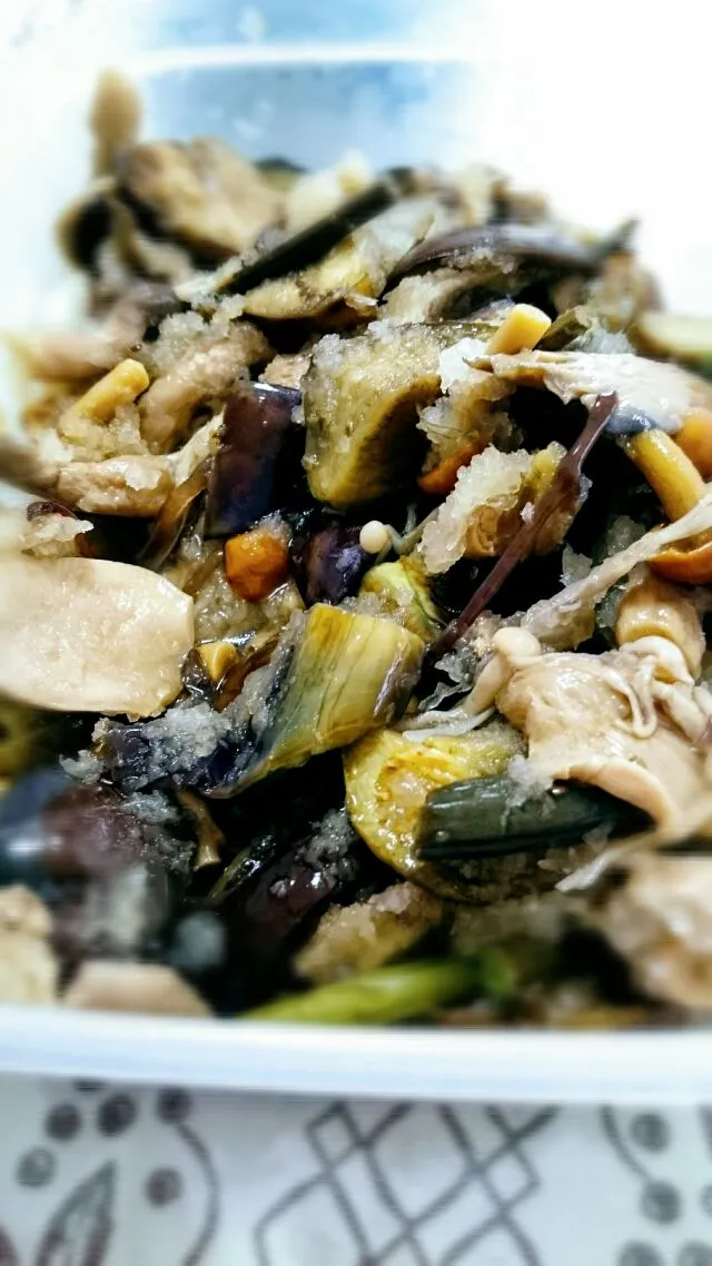 山菜&茸&なす🍆のみぞれ煮浸し|Yuusan Guuguuさん