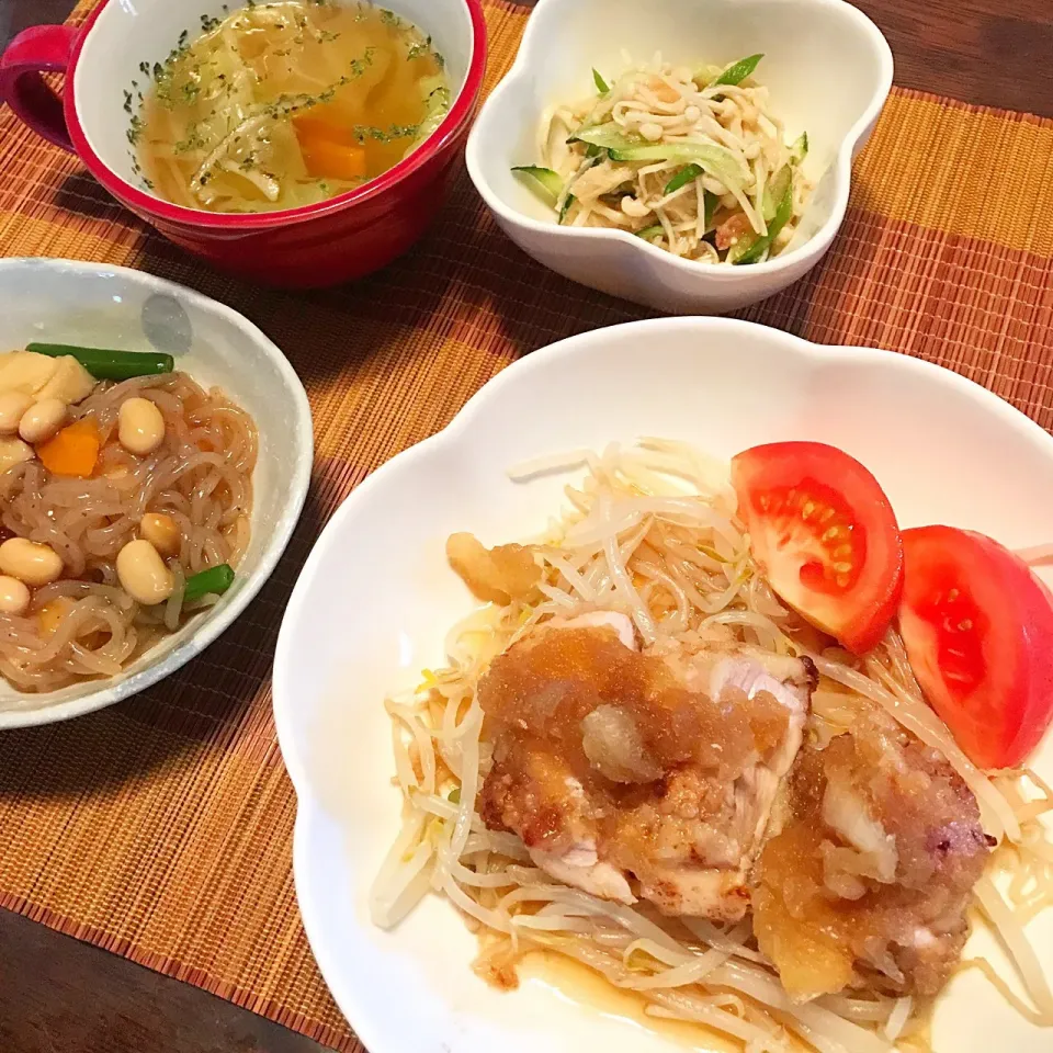 Snapdishの料理写真:鶏唐揚げのオニオンソース♡えのきのたらこ和え♡大豆とこんにゃくの中華煮♡キャベツのコンソメスープ♡|まゆかさん