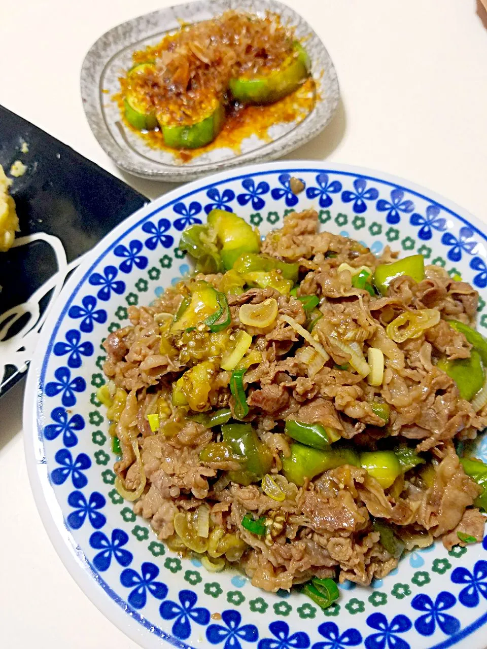 トロナスと牛肉の炒め物 とトロナスステーキ|Rieさん