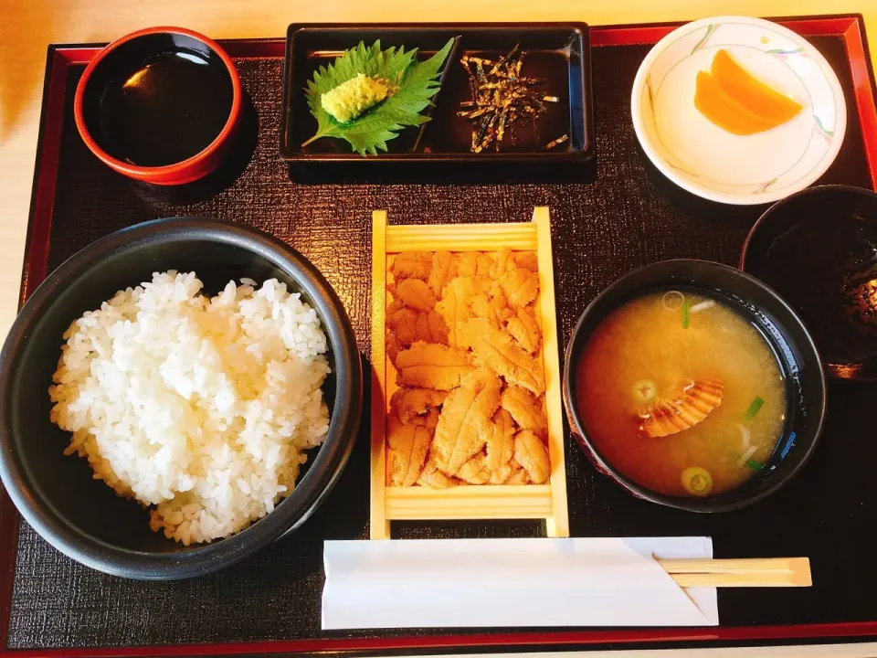 Snapdishの料理写真:雲丹丼|鯨さん