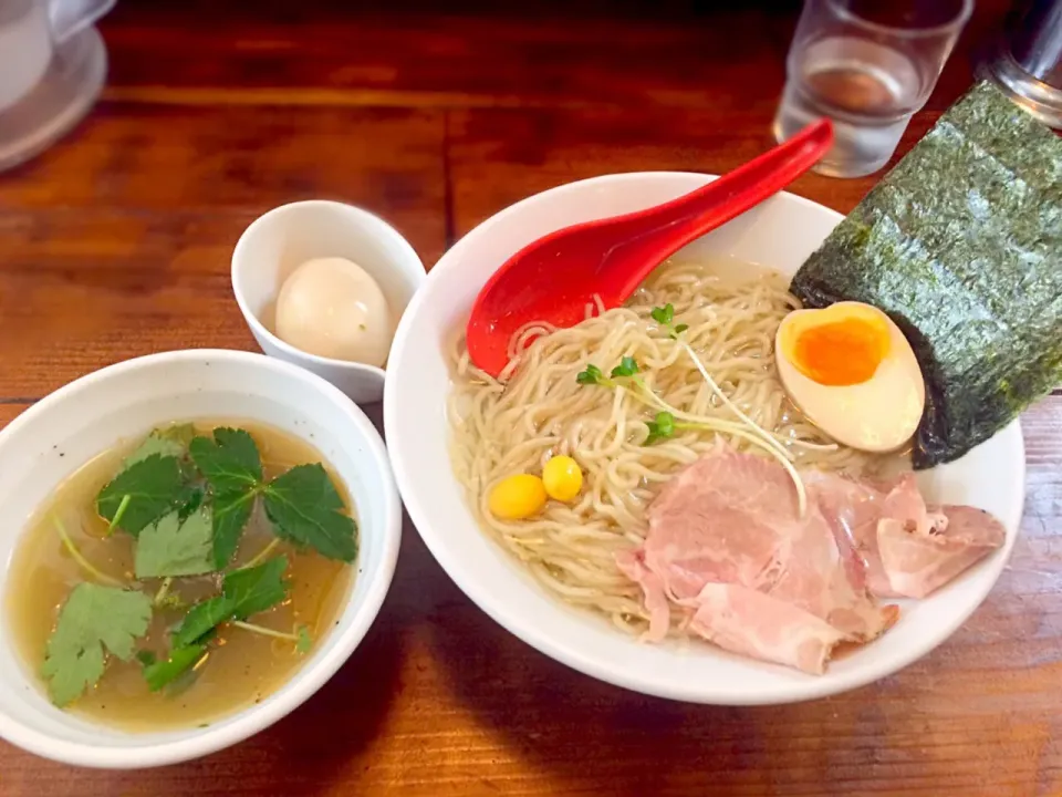 かにとはまぐり出汁の昆布水つけ麺(冷製・塩)＋味玉@ジョニーの味噌|morimi32さん