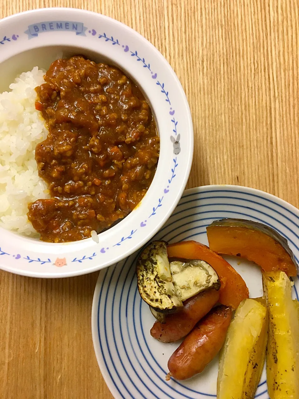 #ムスメご飯 

キーマカレー、野菜のグリル|mossan＠OSAKAさん