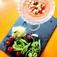 トマトガスパチョ🍅アボカド🥑サラダ🥗