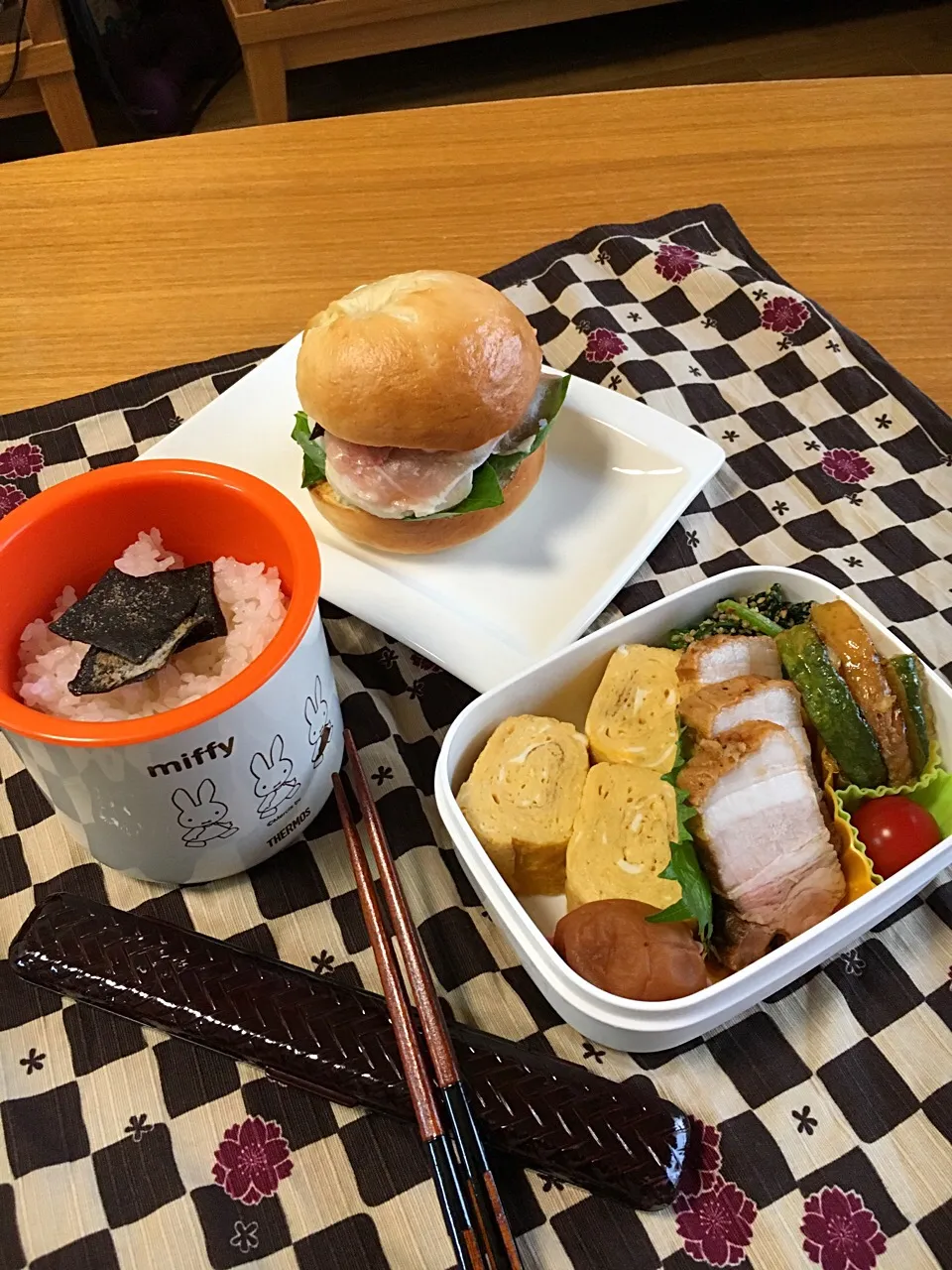 Snapdishの料理写真:朝x昼弁当|csigapogiさん