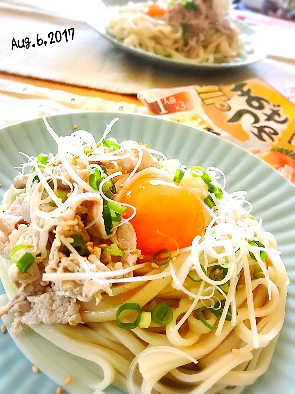 Snapdishの料理写真:ミツカンさんに頂いたまぜつゆで釜玉うどん(๑'ڡ'๑)୨♡#ミツカンまぜつゆ地鶏塩|みきおさん