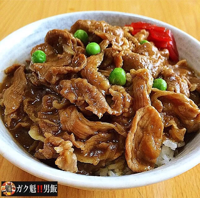 Snapdishの料理写真:カレー豚丼 お蕎麦屋さん風|ガク魁‼︎男飯さん