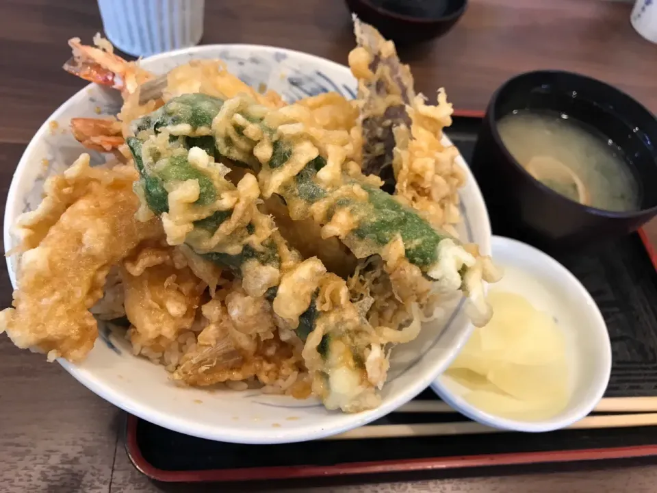 Snapdishの料理写真:天丼（大盛り）🍤|まさとさん