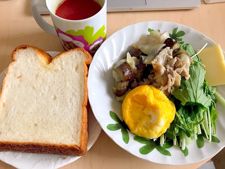 8月11日朝食兼昼食|ばぁさんさん