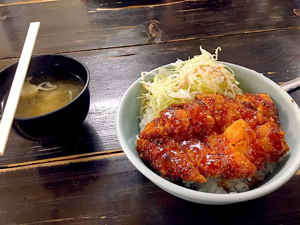 レストランじかんのチキンカツ丼|hirotanさん