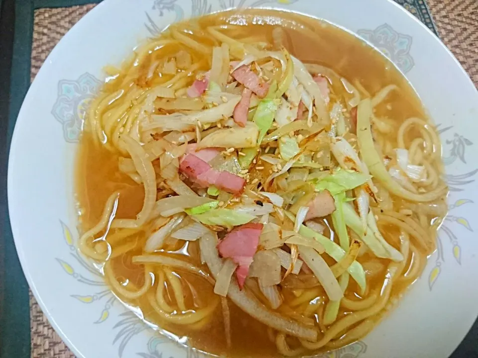 ラ王味噌ラーメン|まぐろさん