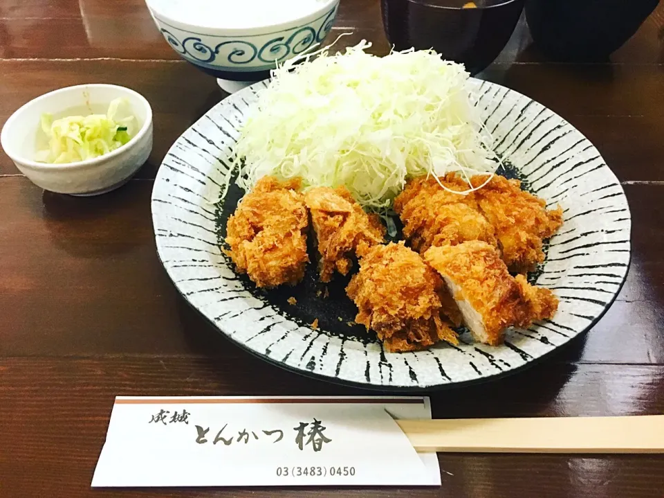 Snapdishの料理写真:椿のヒレカツ定食🐽|leeさん