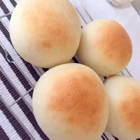 卵不使用！白い丸パン🥖|えりさん