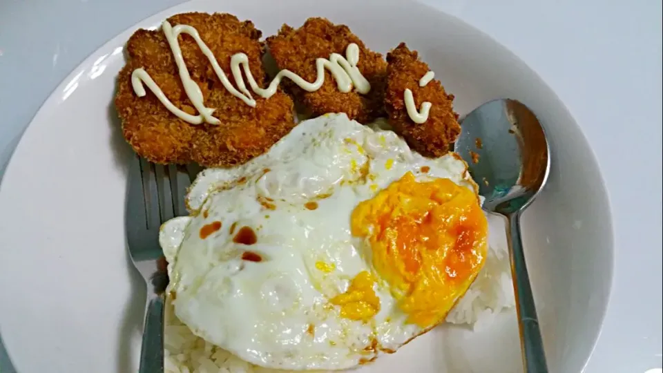 Fresh prawns nuggets with fried egg and ric
lazy dinner 😍😍|🌷lynnlicious🌷さん