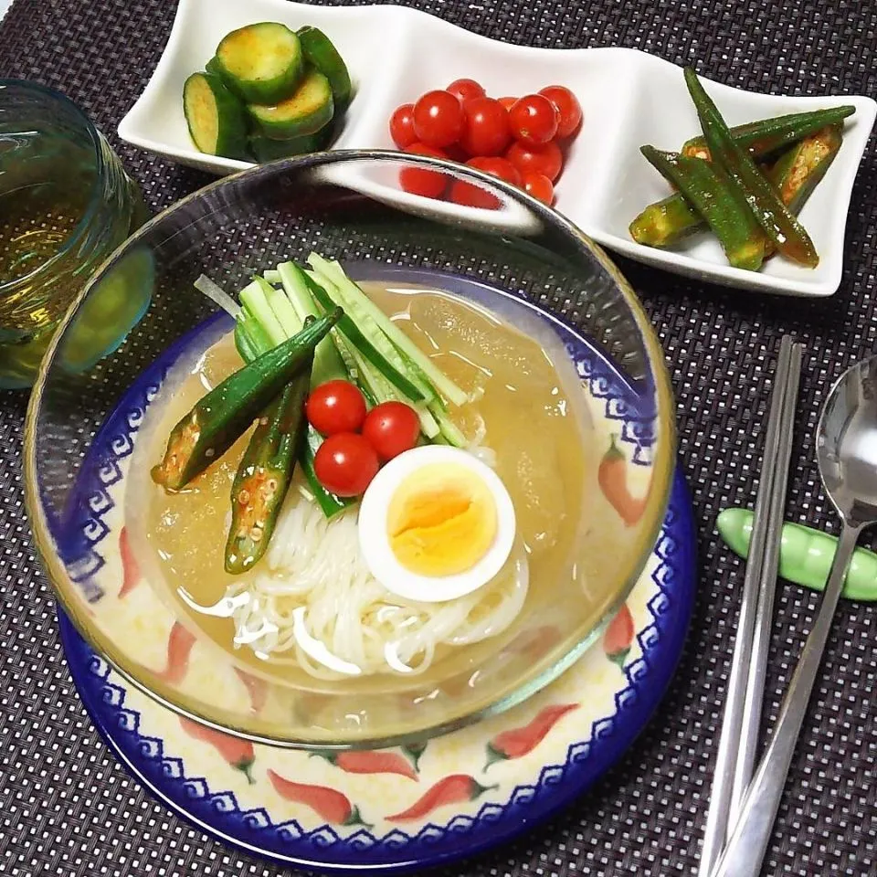 Snapdishの料理写真:韓国冷麺♡手作りの簡単オクラキムチを添えて♡|シュワシュワキッチンさん