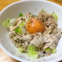 ツナマヨ卵かけ御飯|ゆかさん