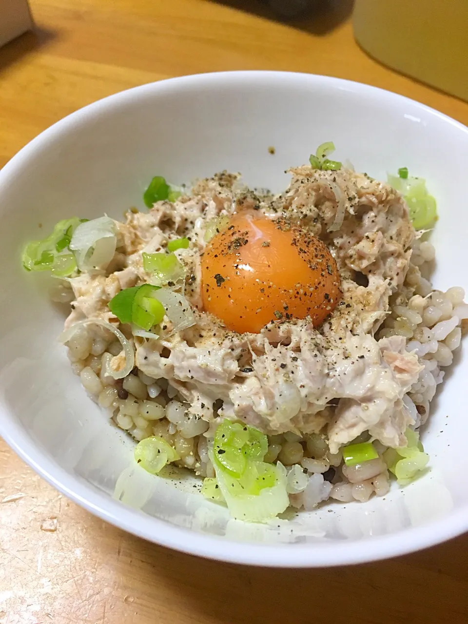 ツナマヨ卵かけ御飯|ゆかさん