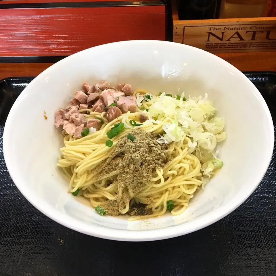 旭市 煮干し中華そば つけ麺 海猫   
和え玉|nanpuuさん