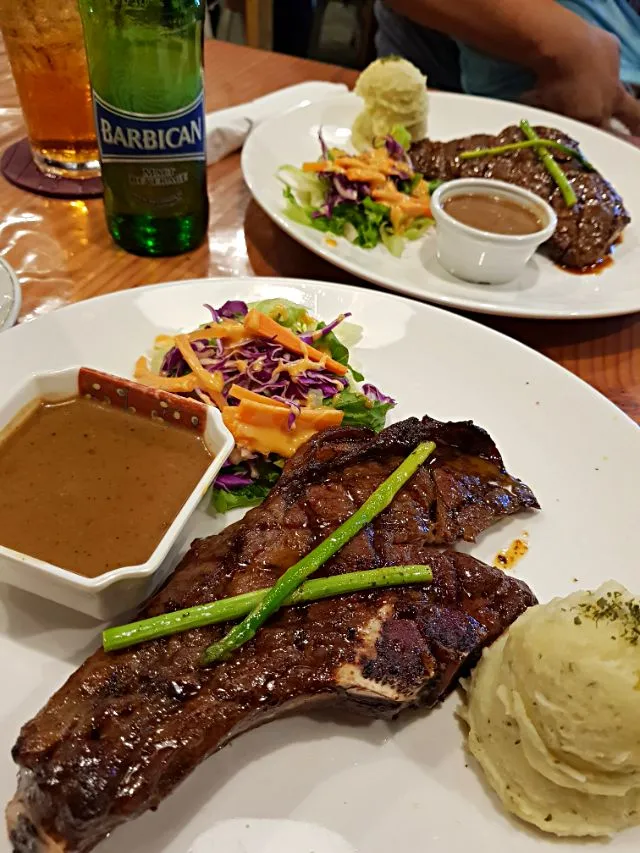 Snapdishの料理写真:dinner with wagyu|Vivi Vlaraさん